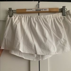 Urban Outfitter ruffle crop top